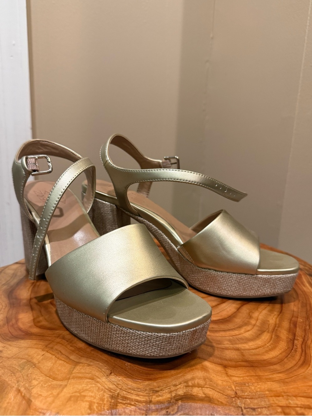 Naturalizer Lilly Gold Platform Sandals with Ankle Strap